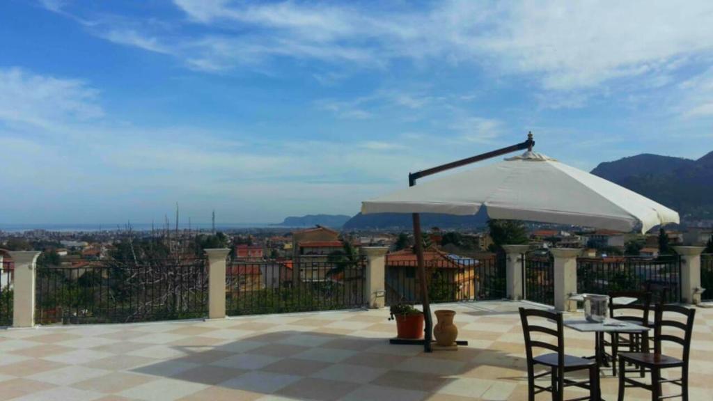Rocca Di Monreale Panzió Kültér fotó