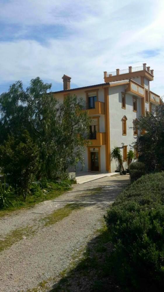 Rocca Di Monreale Panzió Kültér fotó